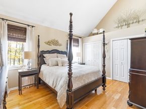 66 Pleasant St 16, Oxford MA 01537