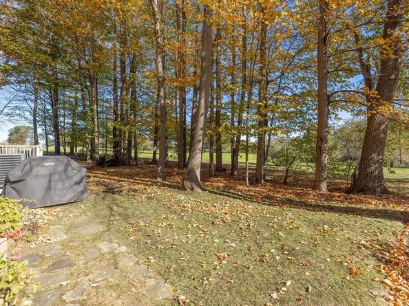 66 Pleasant St 16, Oxford MA 01537