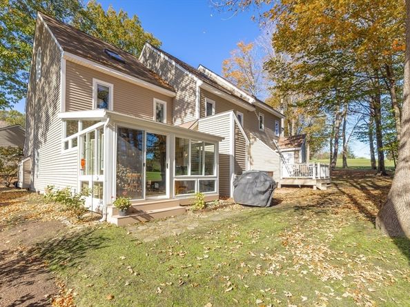 66 Pleasant St 16, Oxford MA 01537