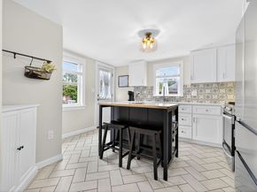 303 Pleasant St, Melrose MA 02176