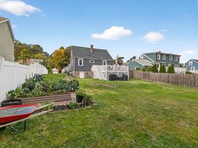 303 Pleasant St, Melrose MA 02176