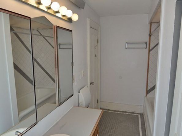 11 Savin Hill Ave, Boston MA 02125