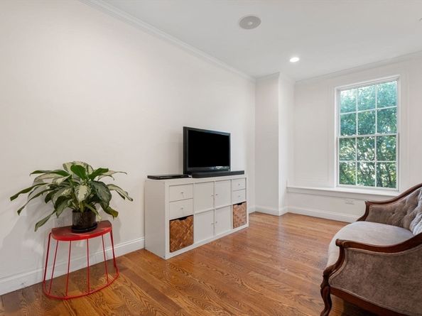 114 Inman 3, Cambridge MA 02139