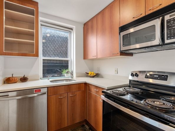 492 Massachusetts Ave 53, Boston MA 02118