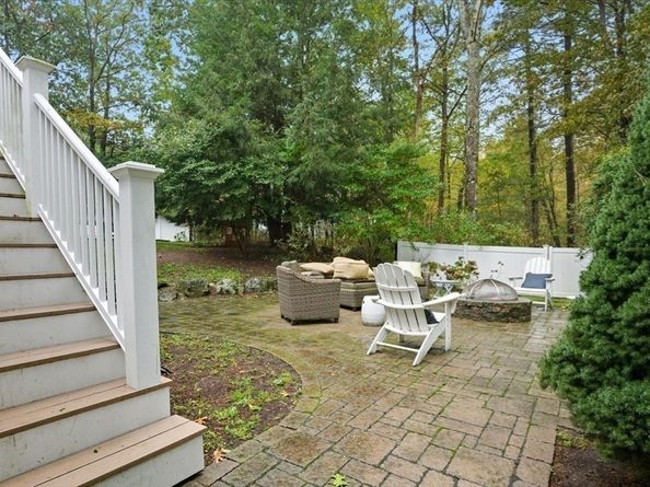 15 Knobb Hill, Newbury MA 01922