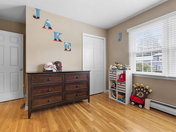 63 Crooker Dr, Lynn MA 01904
