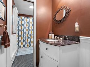 63 Crooker Dr, Lynn MA 01904