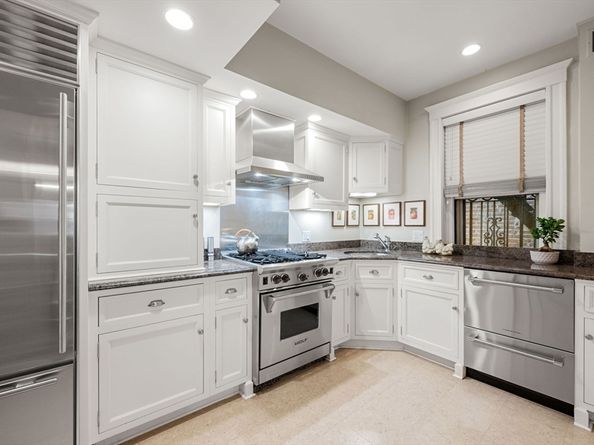 250 Commonwealth Avenue 6, Boston MA 02116