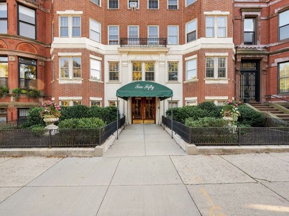 250 Commonwealth Avenue 6, Boston MA 02116