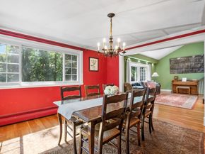 17 Topsfield Rd, Wenham MA 01984