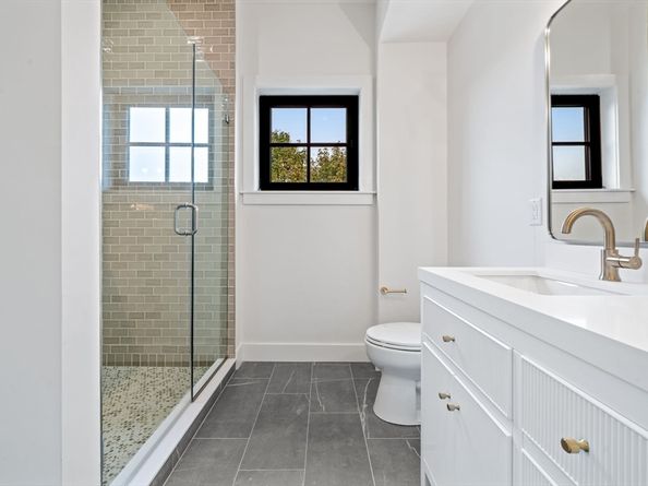 33 Pearl St. 4, Boston MA 02125