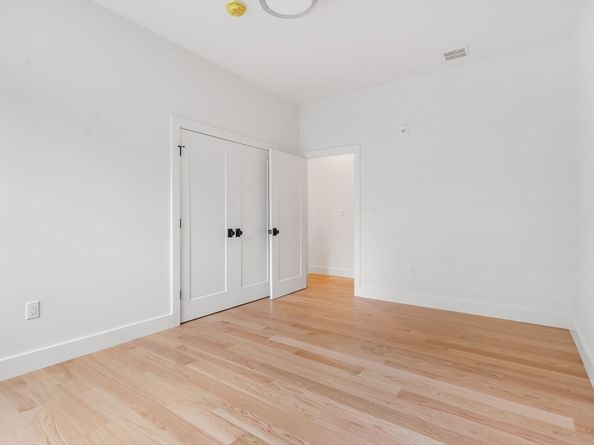 33 Pearl St. 4, Boston MA 02125