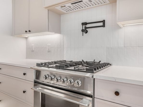 33 Pearl St. 4, Boston MA 02125