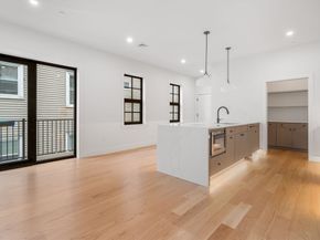 33 Pearl St. 4, Boston MA 02125