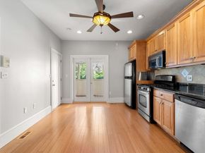 17 York Pl 1, Cambridge MA 02141