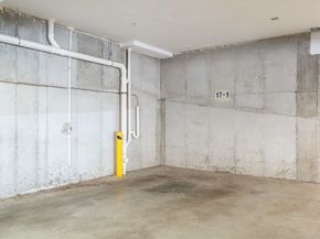 17 York Pl 1, Cambridge MA 02141