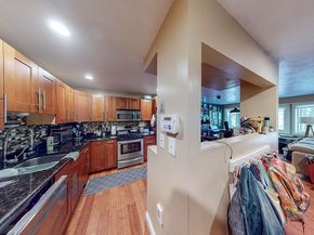 391 Hyde Park Ave 112, Boston MA 02131