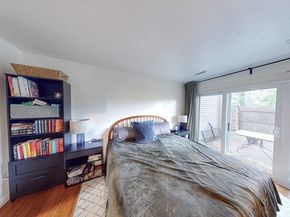 391 Hyde Park Ave 112, Boston MA 02131
