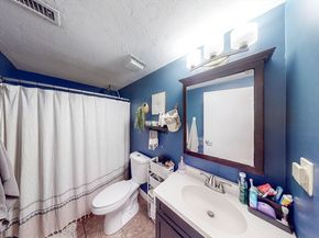 391 Hyde Park Ave 112, Boston MA 02131