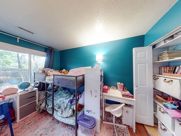 391 Hyde Park Ave 112, Boston MA 02131