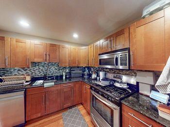 391 Hyde Park Ave