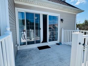 717 Hampton Way 717, Abington MA 02351