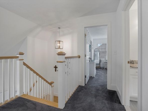 9 Titicut Ave, Bridgewater MA 02324