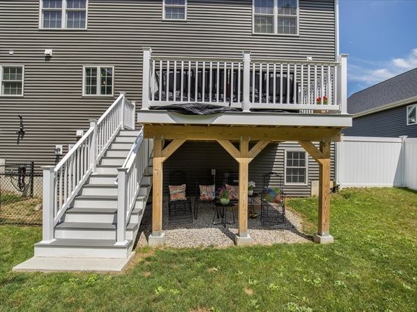9 Titicut Ave, Bridgewater MA 02324
