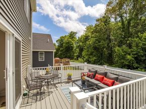 9 Titicut Ave, Bridgewater MA 02324
