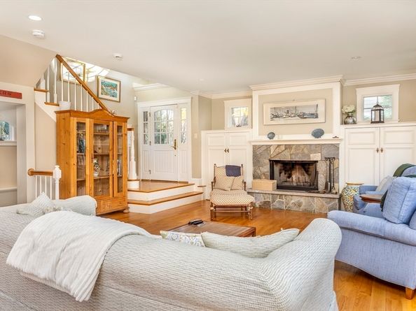 10 Risley Road, Marblehead MA 01945