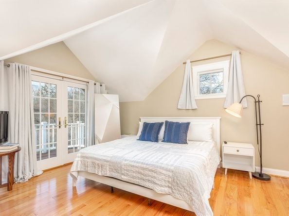 10 Risley Road, Marblehead MA 01945