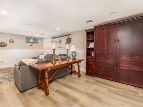 10 Risley Road, Marblehead MA 01945