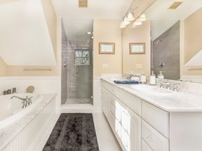 10 Risley Road, Marblehead MA 01945