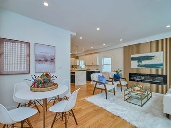 18 Belknap Street