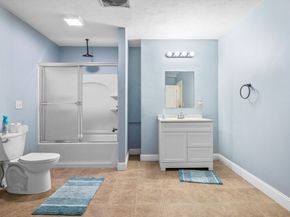 6 Ashley Court, Lynnfield MA 01940