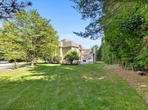 6 Ashley Court, Lynnfield MA 01940