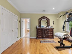 6 Ashley Court, Lynnfield MA 01940