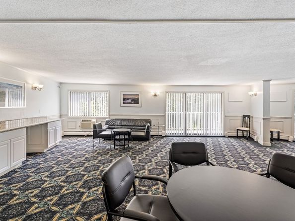 131 Coolidge Ave. 621, Watertown MA 02472