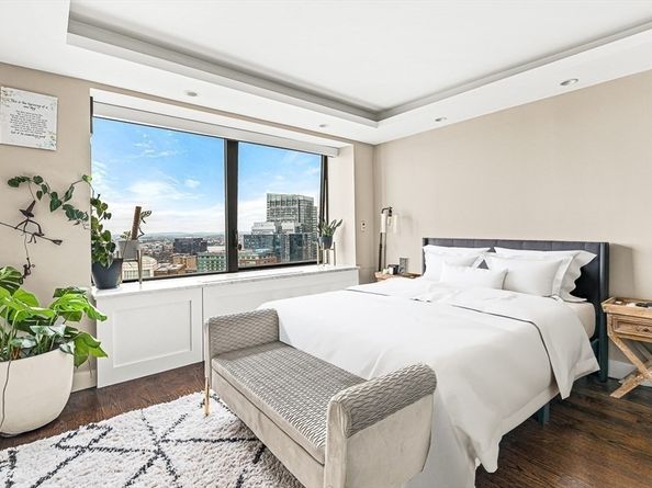 65 E India Row 28EF, Boston MA 02110