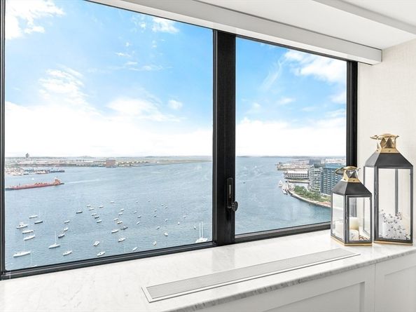 65 E India Row 28EF, Boston MA 02110