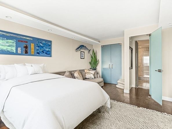 65 E India Row 28EF, Boston MA 02110