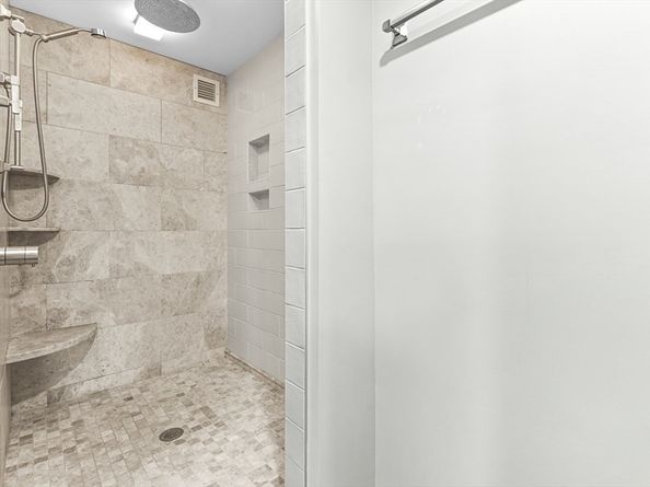 65 E India Row 28EF, Boston MA 02110