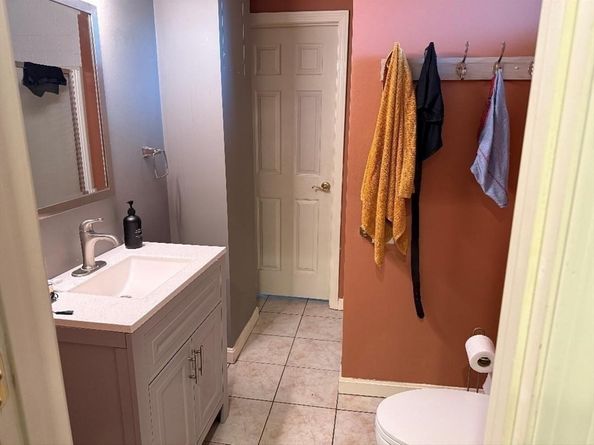346 Lovell St, Worcester MA 01602