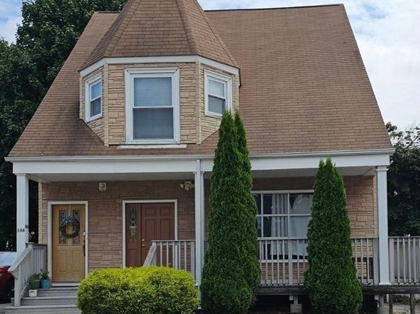 346 Lovell St, Worcester MA 01602