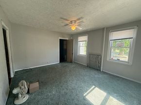 64 Suffolk St, Worcester MA 01604