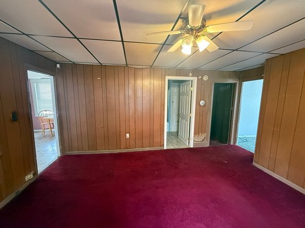 64 Suffolk St, Worcester MA 01604