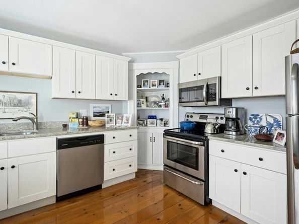 11 Fairbanks St 2, Harvard MA 01451