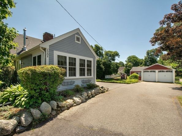 120 Randolph St, Weymouth MA 02190
