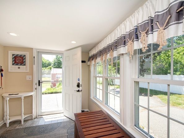 120 Randolph St, Weymouth MA 02190