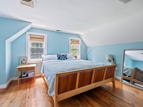 89 W Elm St, Pembroke MA 02359